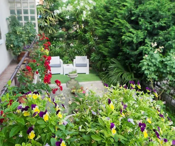 住宿加早餐酒店 Pereuka *